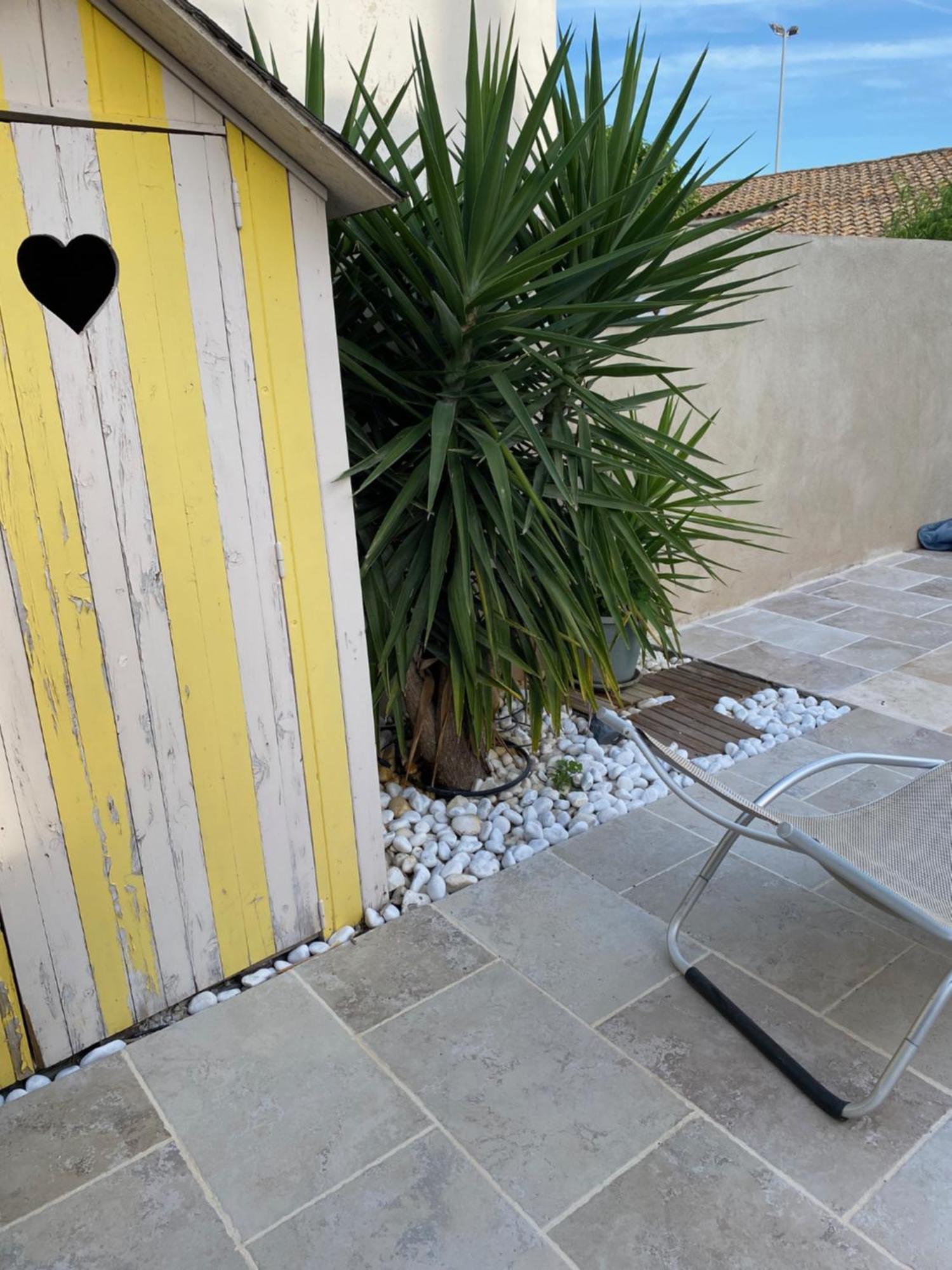 Superbe appartement, à proximité du centre d'Arles Exterior foto